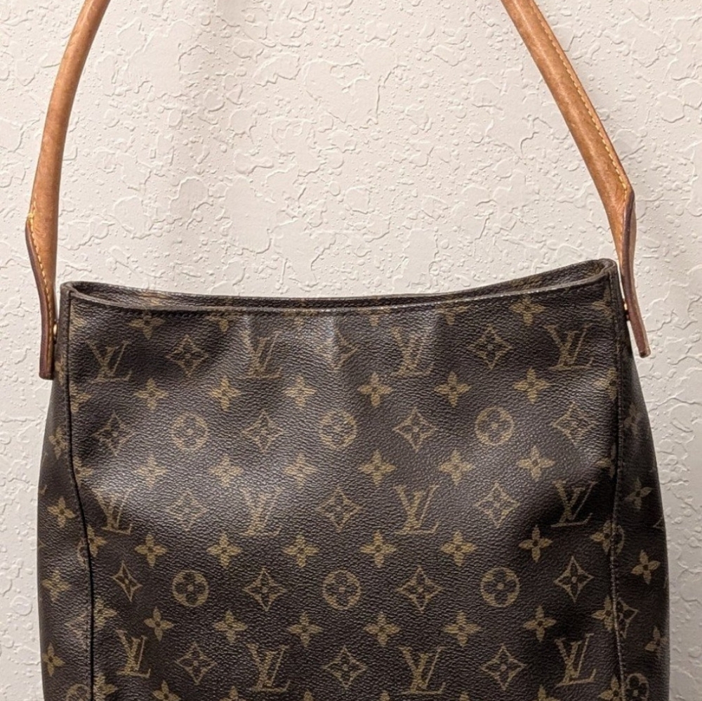 Louis Vuitton Looping GM - Picture 3 of 9